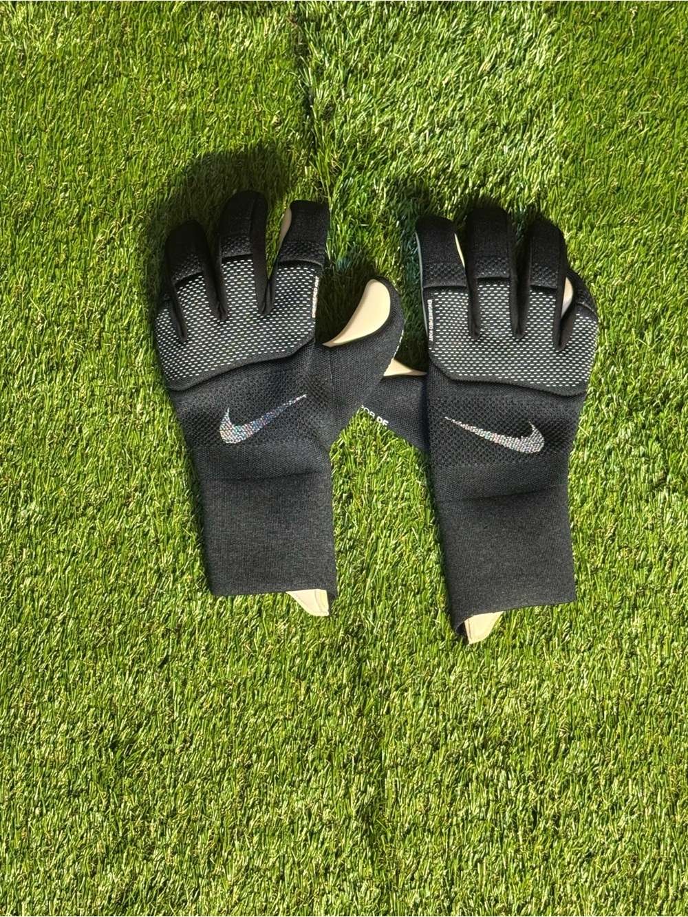 Nike GK Vapor Dynamic Fit Goalkeeper Gloves Black/white Size 11